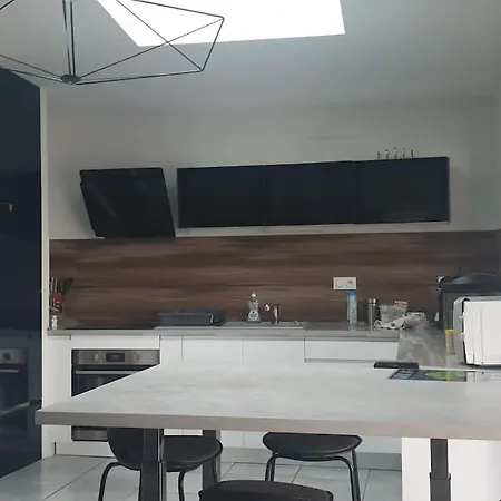 Saint Au Coeur De L Auvergne Villa *